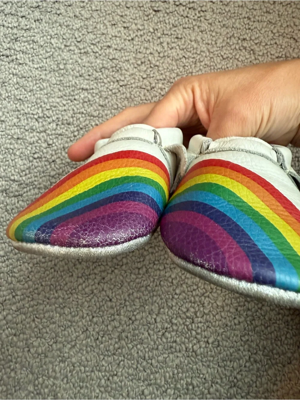 Freshly Picked Moccasins Rainbows Leather Baby soft sole Shoes Size 4